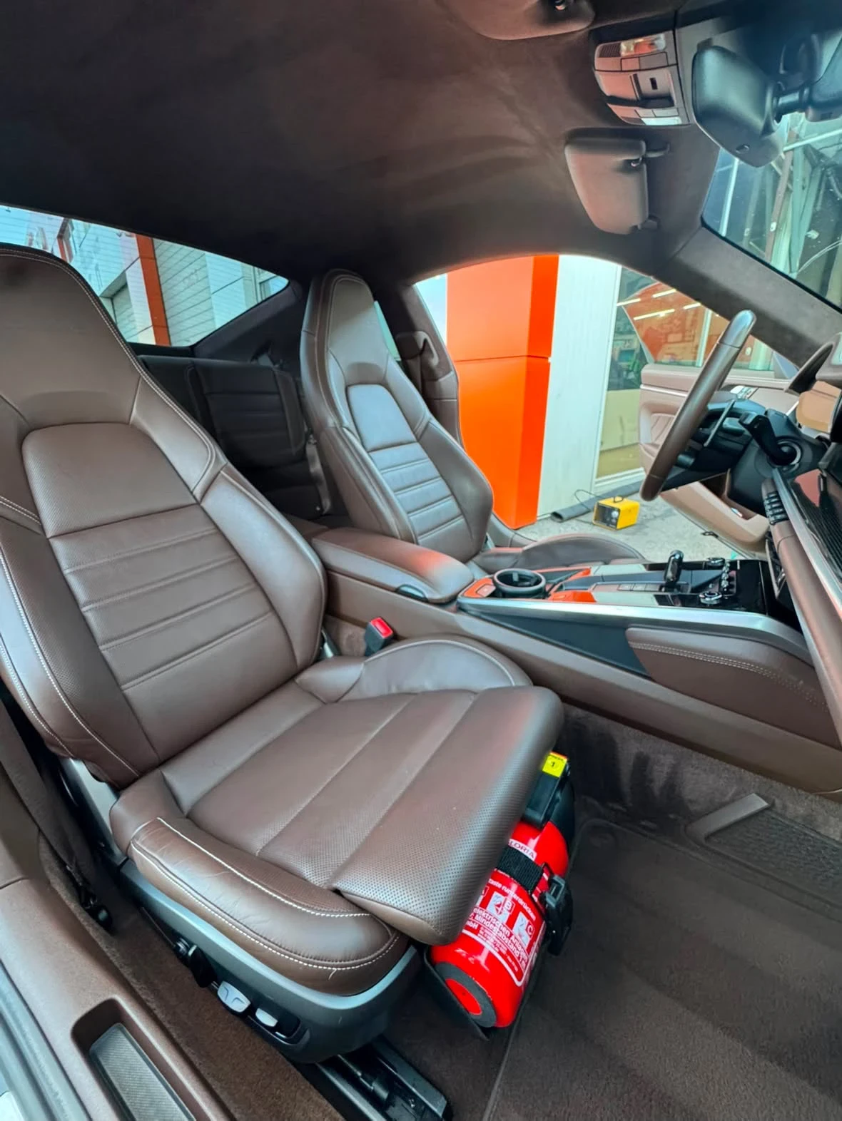 Porsche 911 Turbo s Stage 2, снимка 14 - Автомобили и джипове - 56228427