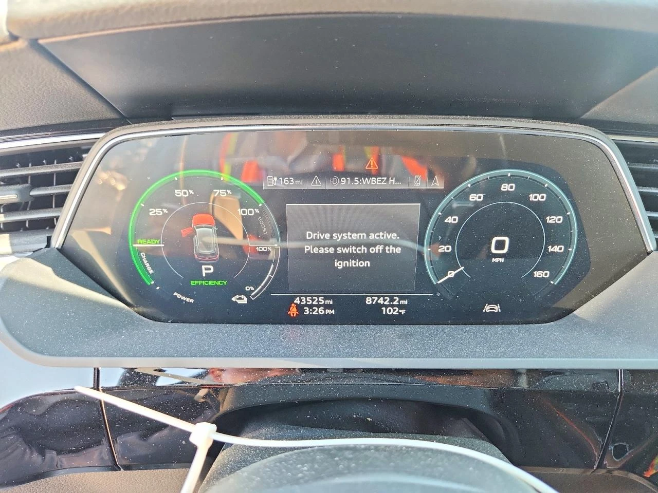 Audi E-Tron Premium, снимка 9 - Автомобили и джипове - 56314690