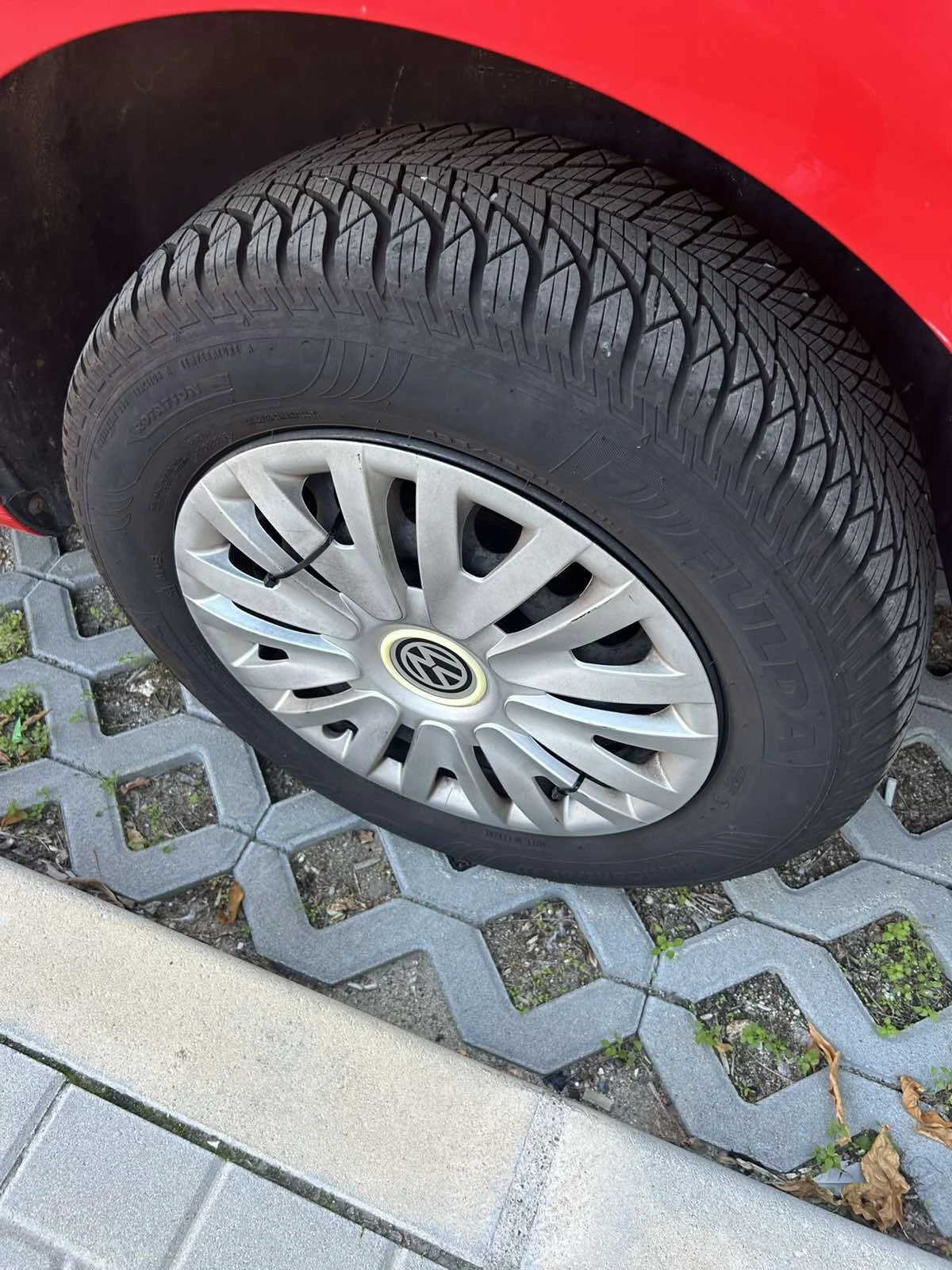 VW Caddy, снимка 8 - Автомобили и джипове - 56612785