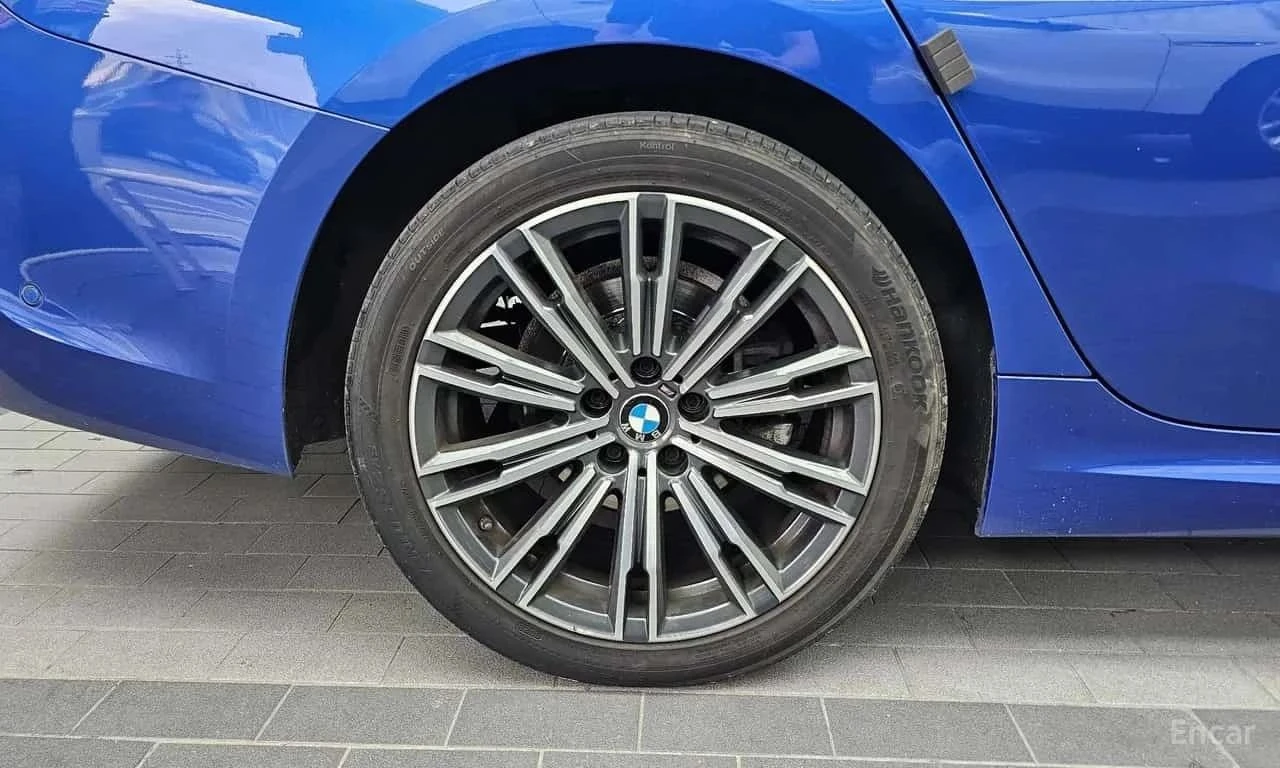 BMW 320, снимка 5 - Автомобили и джипове - 56688292