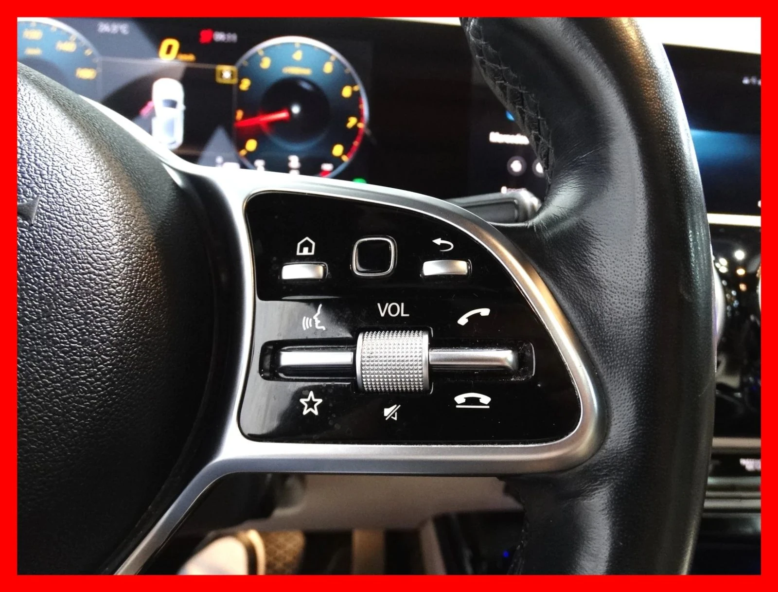 Mercedes-Benz A 250, снимка 10 - Автомобили и джипове - 56723436