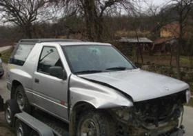 Opel Frontera 2.0i, снимка 2