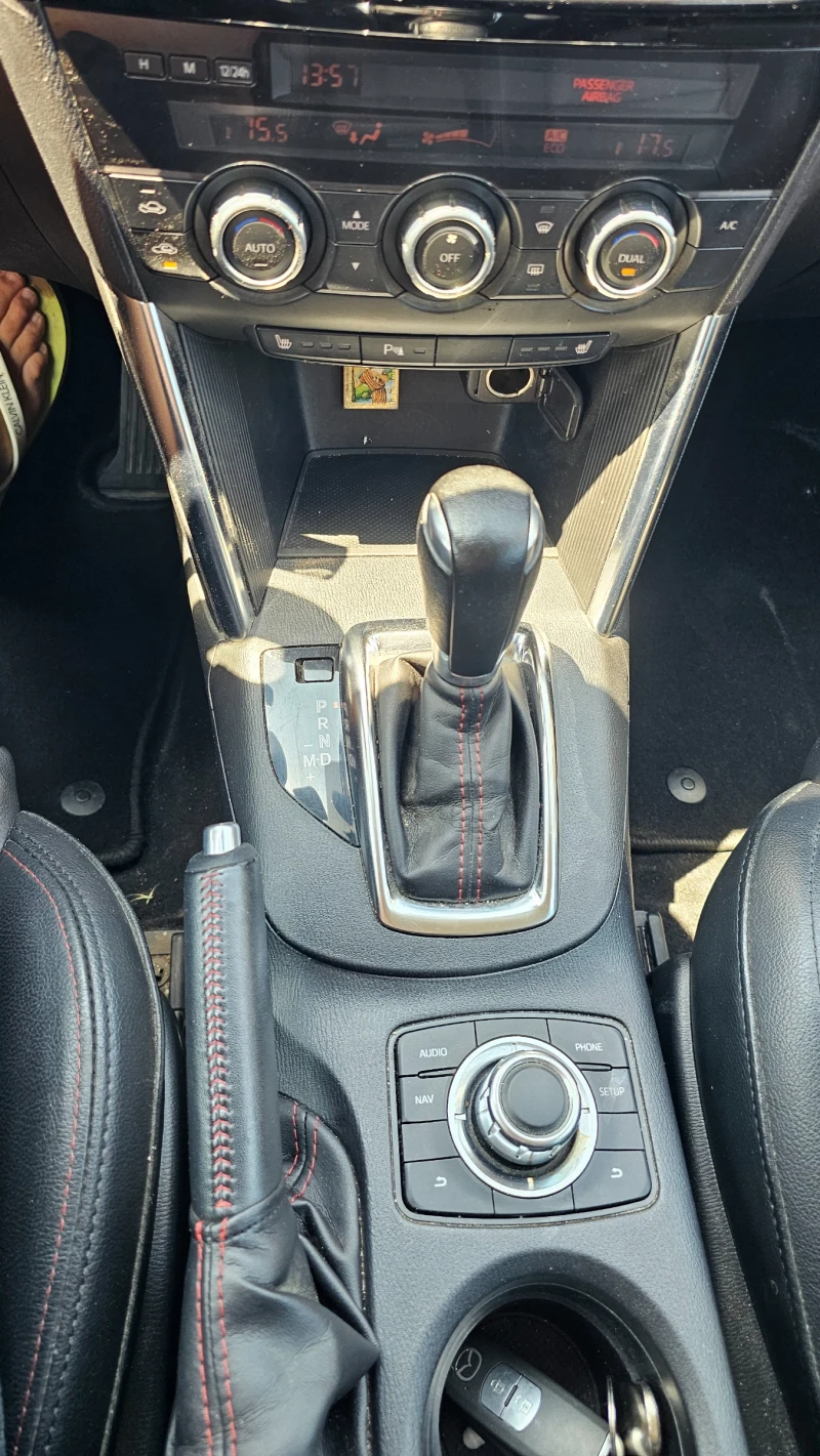 Mazda CX-5 2.2 AWD, снимка 17 - Автомобили и джипове - 52589189