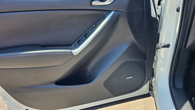 Mazda CX-5 2.2 AWD, снимка 15 - Автомобили и джипове - 52589189