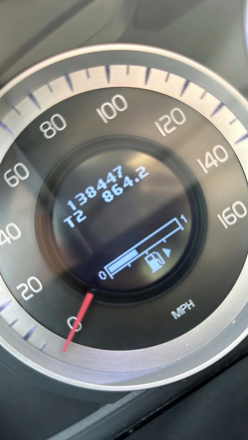 Volvo XC60 3.2 2wd, снимка 6 - Автомобили и джипове - 52056761