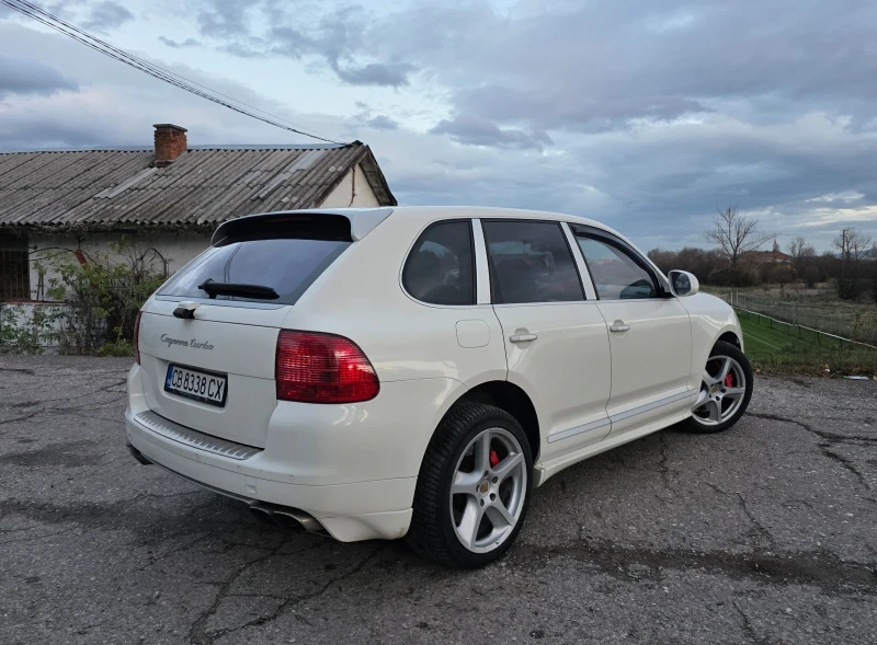 Porsche Cayenne 4.5 Turbo GTS Пакет, снимка 3 - Автомобили и джипове - 52486131