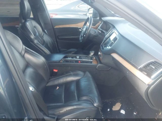 Volvo Xc90 T6* INSCRIPTION, снимка 11 - Автомобили и джипове - 53263589