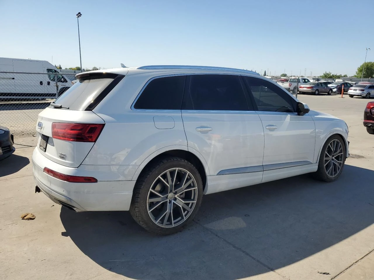 Audi Q7 PREMIUM PLUS - изображение 4