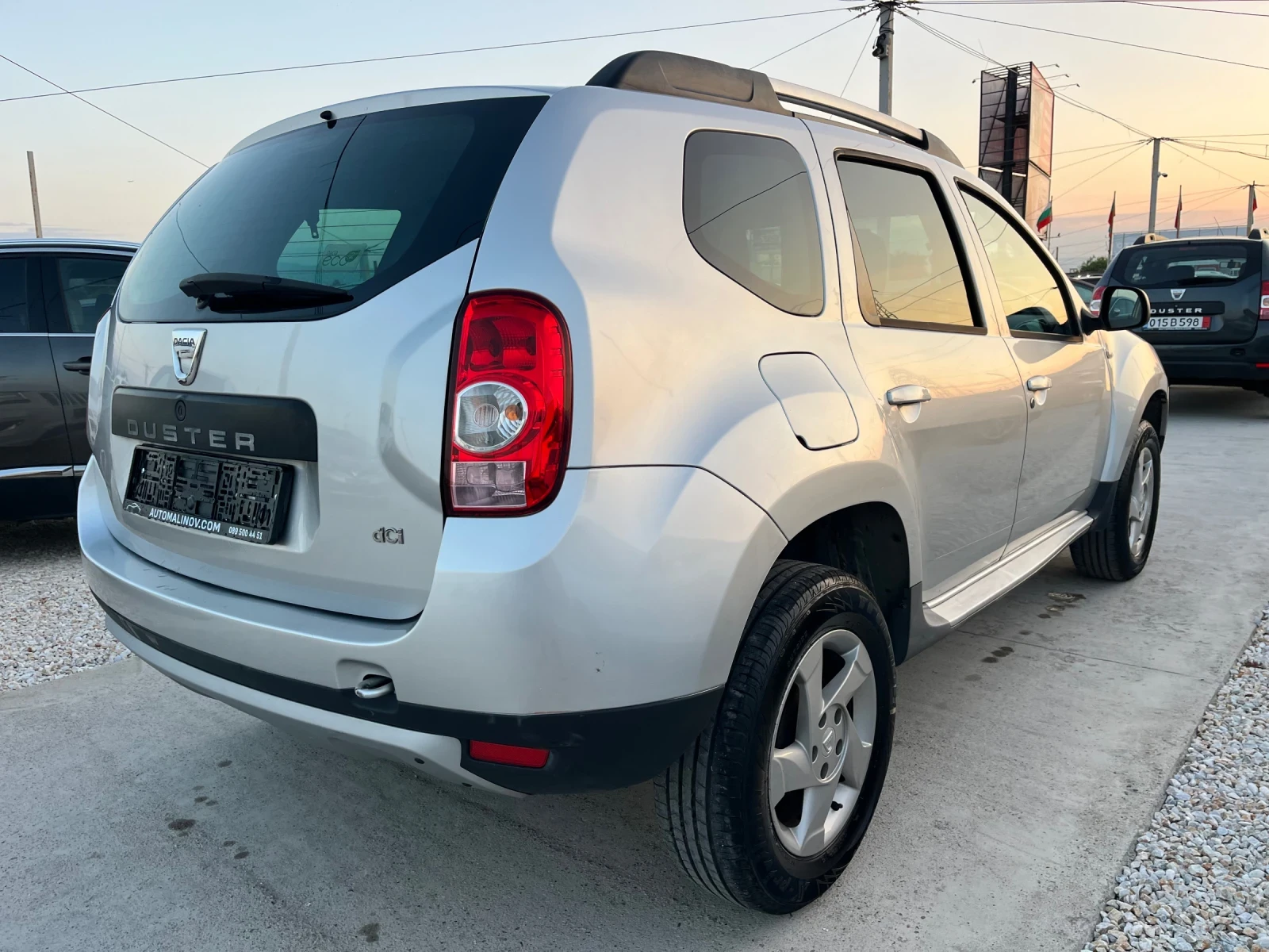Dacia Duster 172000км, Италия, топ състояние - изображение 4