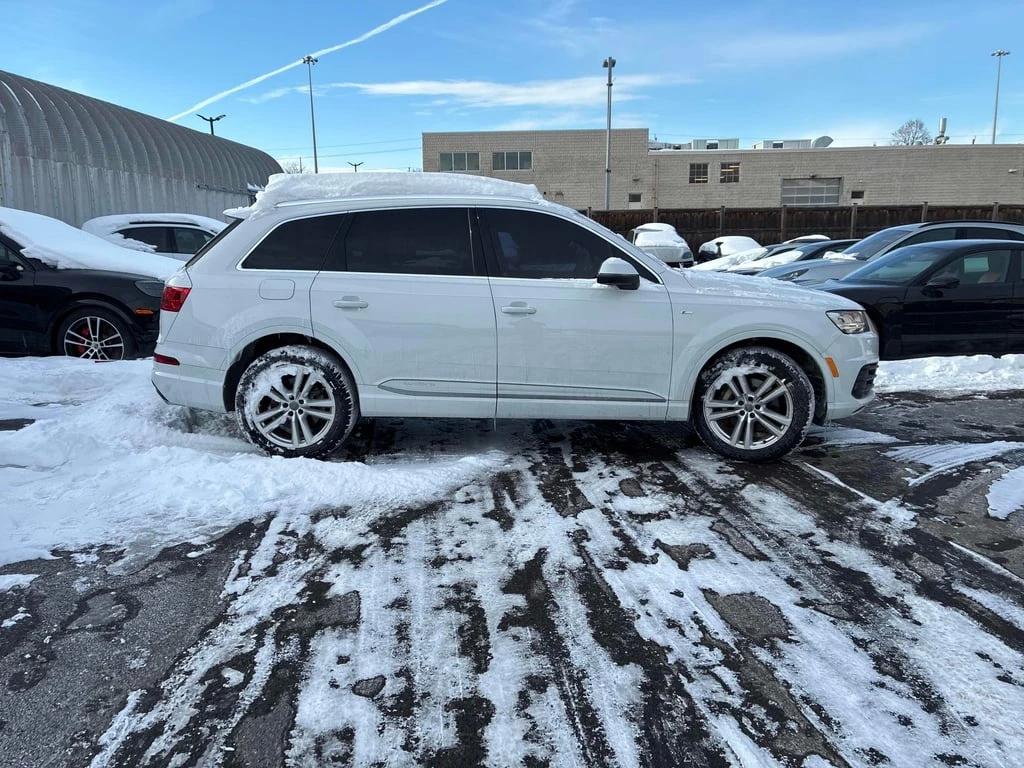 Audi Q7 * Progressiv * CARFAX * ОБДУХВАНЕ* ПАНОРАМА*  - изображение 3