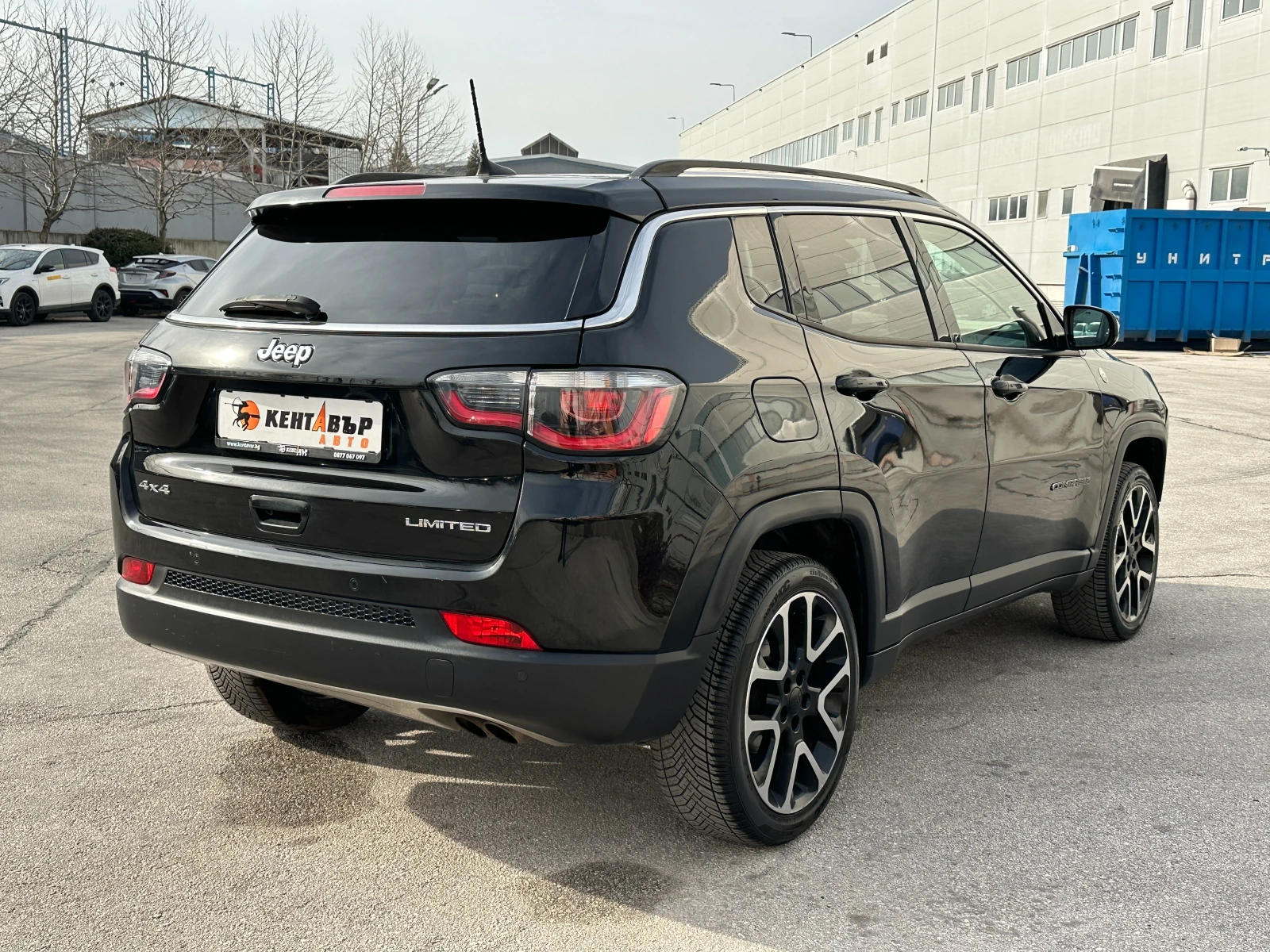 Jeep Compass 2.0d M-Jet Opening Edition 4WD, снимка 4 - Автомобили и джипове - 53707667