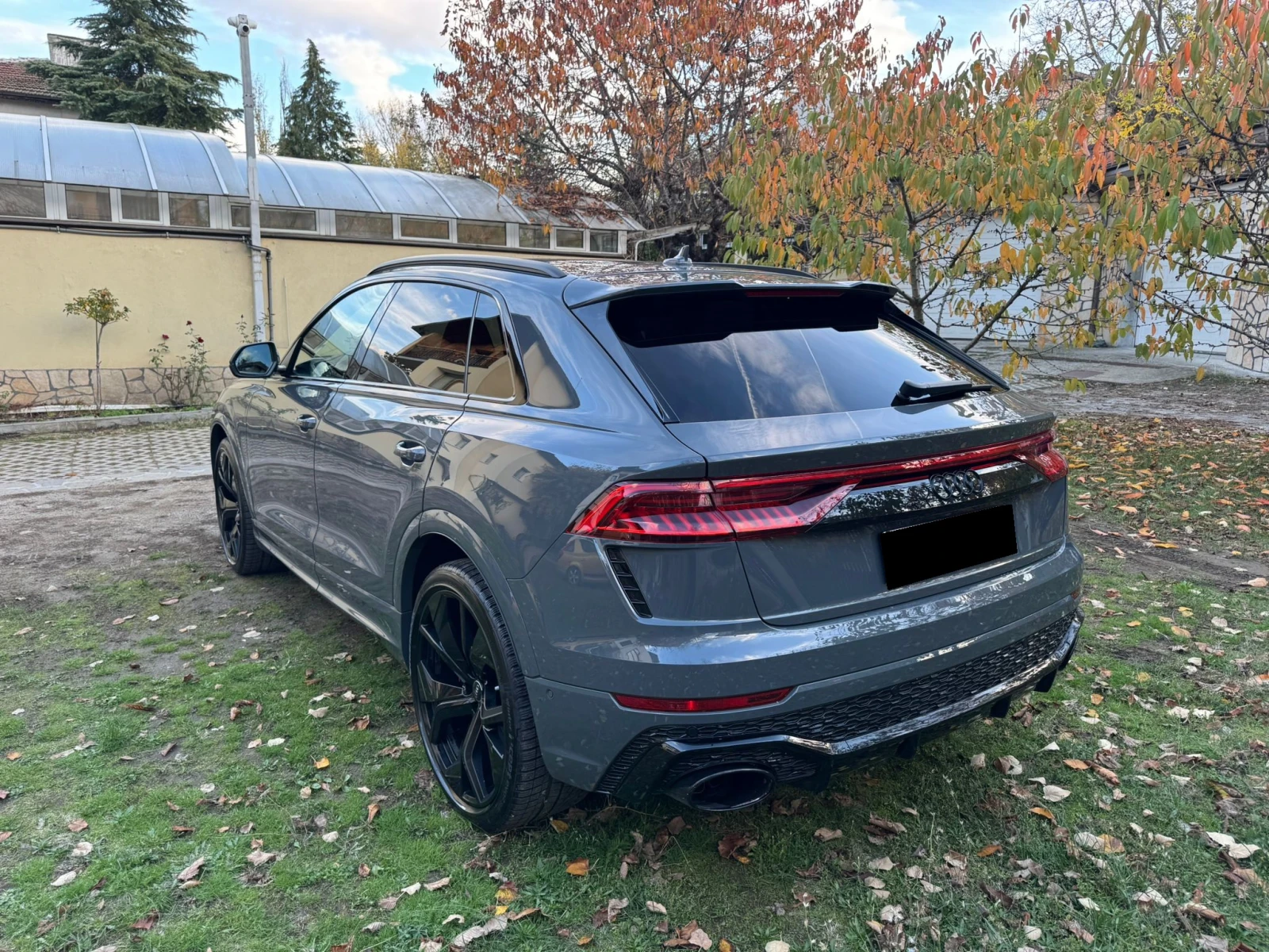 Audi RSQ8 Individual/CARBON/B&O/MATRIX/PANO/HEAD UP/360, снимка 5 - Автомобили и джипове - 53892284