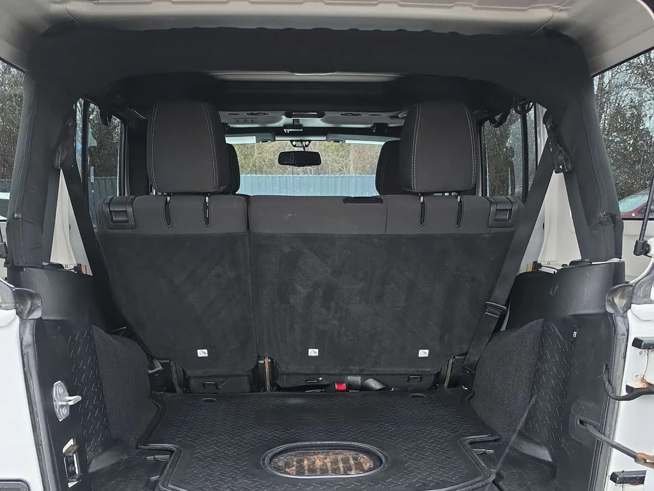 Jeep Wrangler Sahara / ДЪЛГА БАЗА , снимка 17 - Автомобили и джипове - 54078336