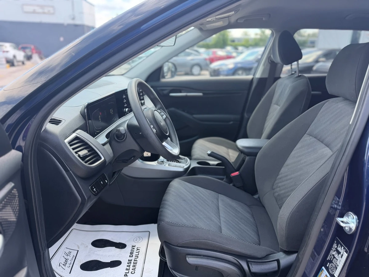 Kia Seltos Lx 2WD, снимка 5 - Автомобили и джипове - 55223921