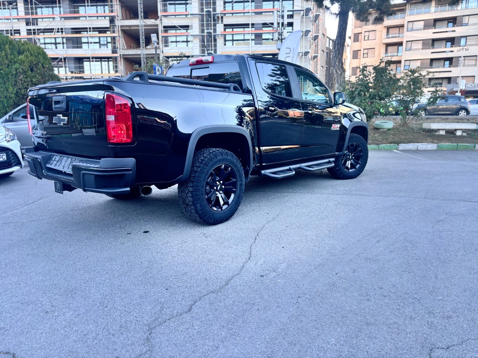 Chevrolet Colorado Z71, снимка 4 - Автомобили и джипове - 56551485