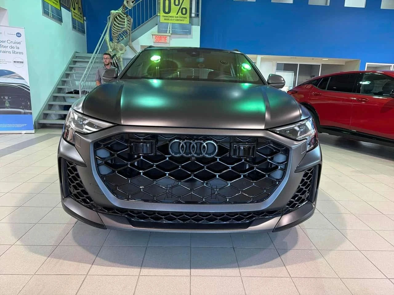 Audi RSQ8, снимка 6 - Автомобили и джипове - 56726668