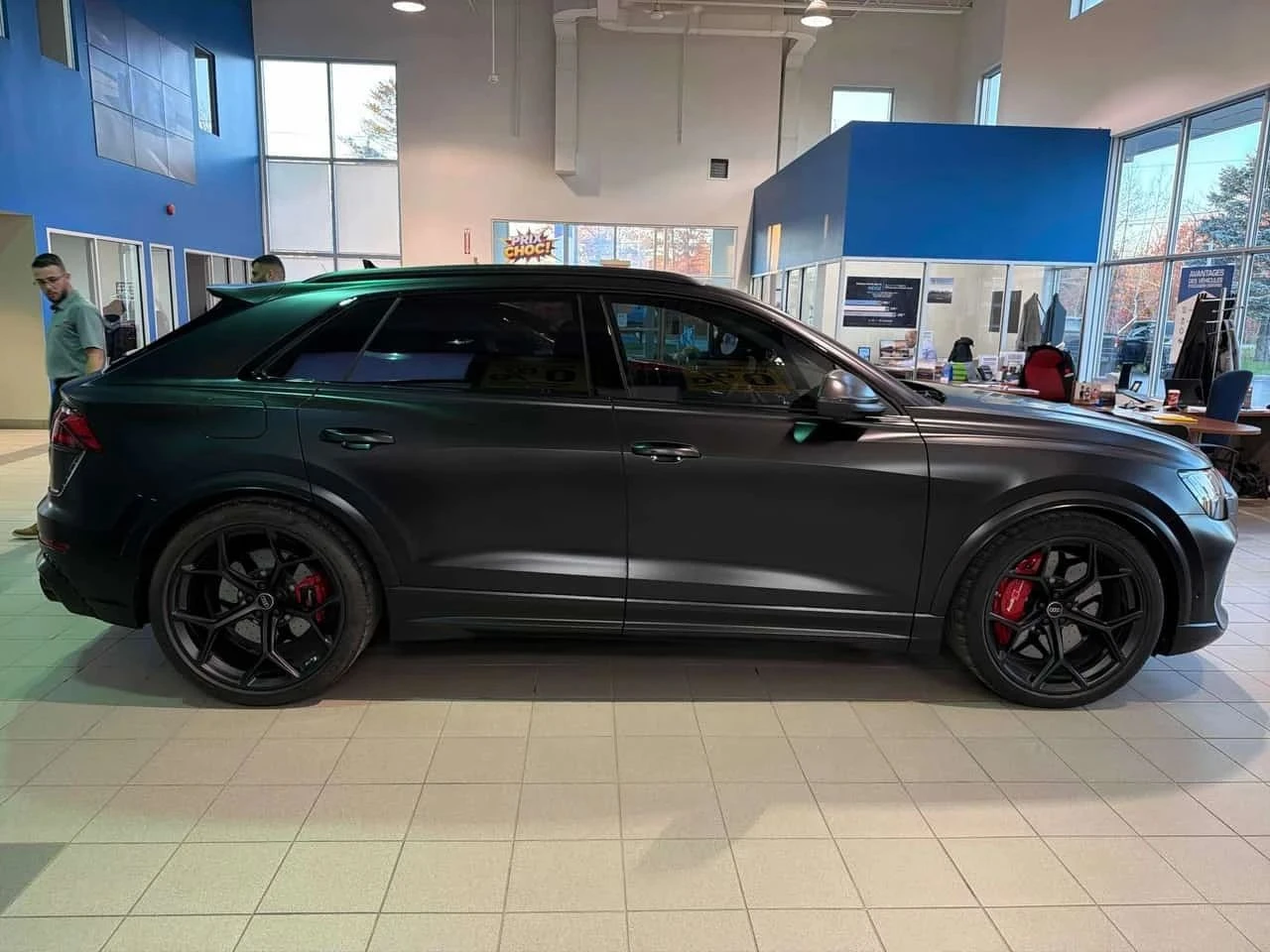 Audi RSQ8, снимка 3 - Автомобили и джипове - 56726668