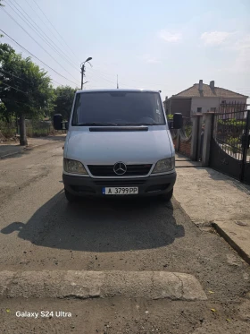  Mercedes-Benz Sprint...
