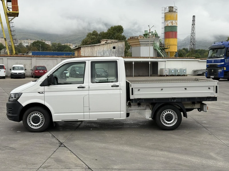 VW Transporter Товаропътнически, 2.0 Tdi 150 к.с., снимка 7 - Бусове и автобуси - 51880518