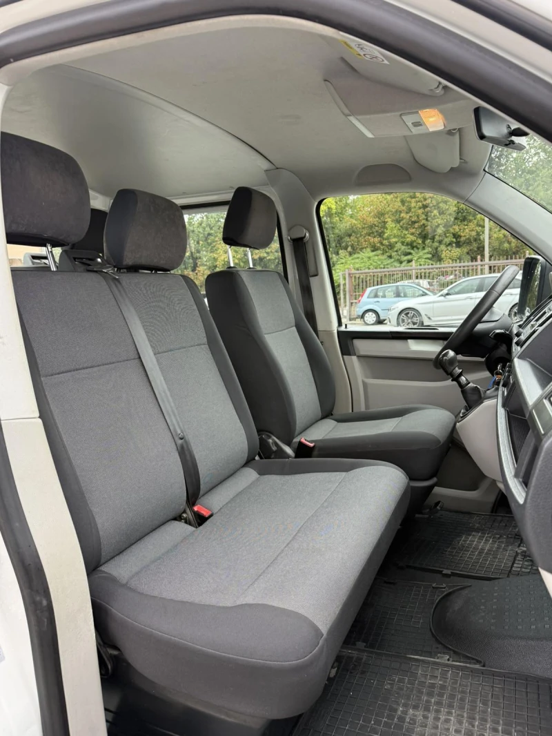 VW Transporter Товаропътнически, 2.0 Tdi 150 к.с., снимка 13 - Бусове и автобуси - 51880518
