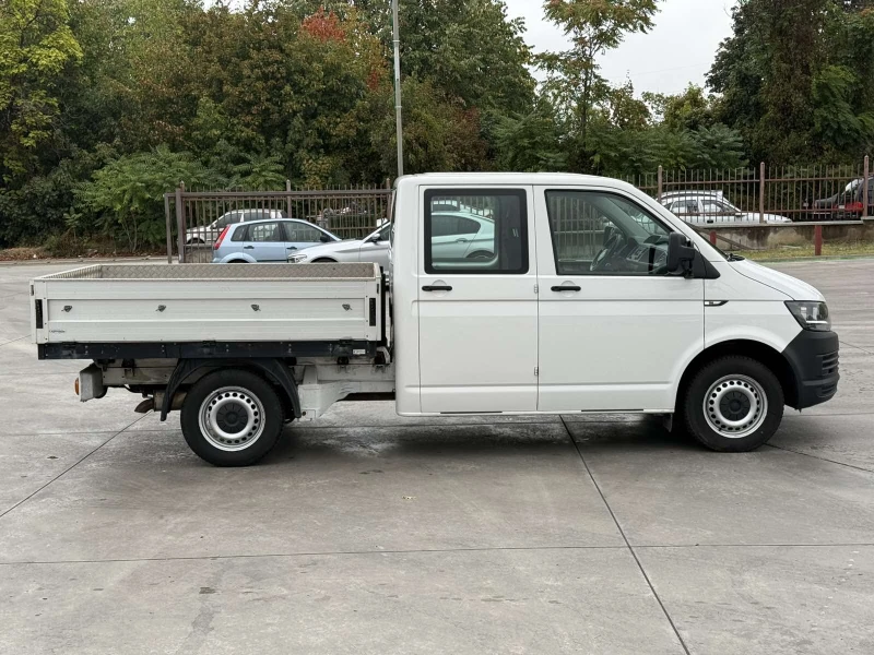 VW Transporter Товаропътнически, 2.0 Tdi 150 к.с., снимка 3 - Бусове и автобуси - 51880518