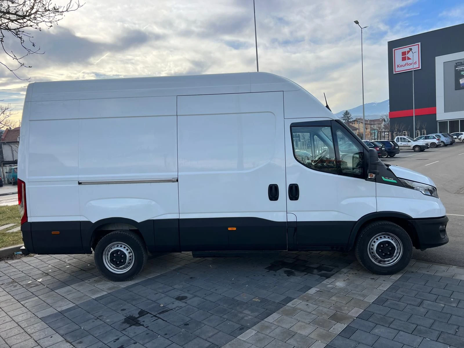 Iveco Daily 35S14NA8V - изображение 7