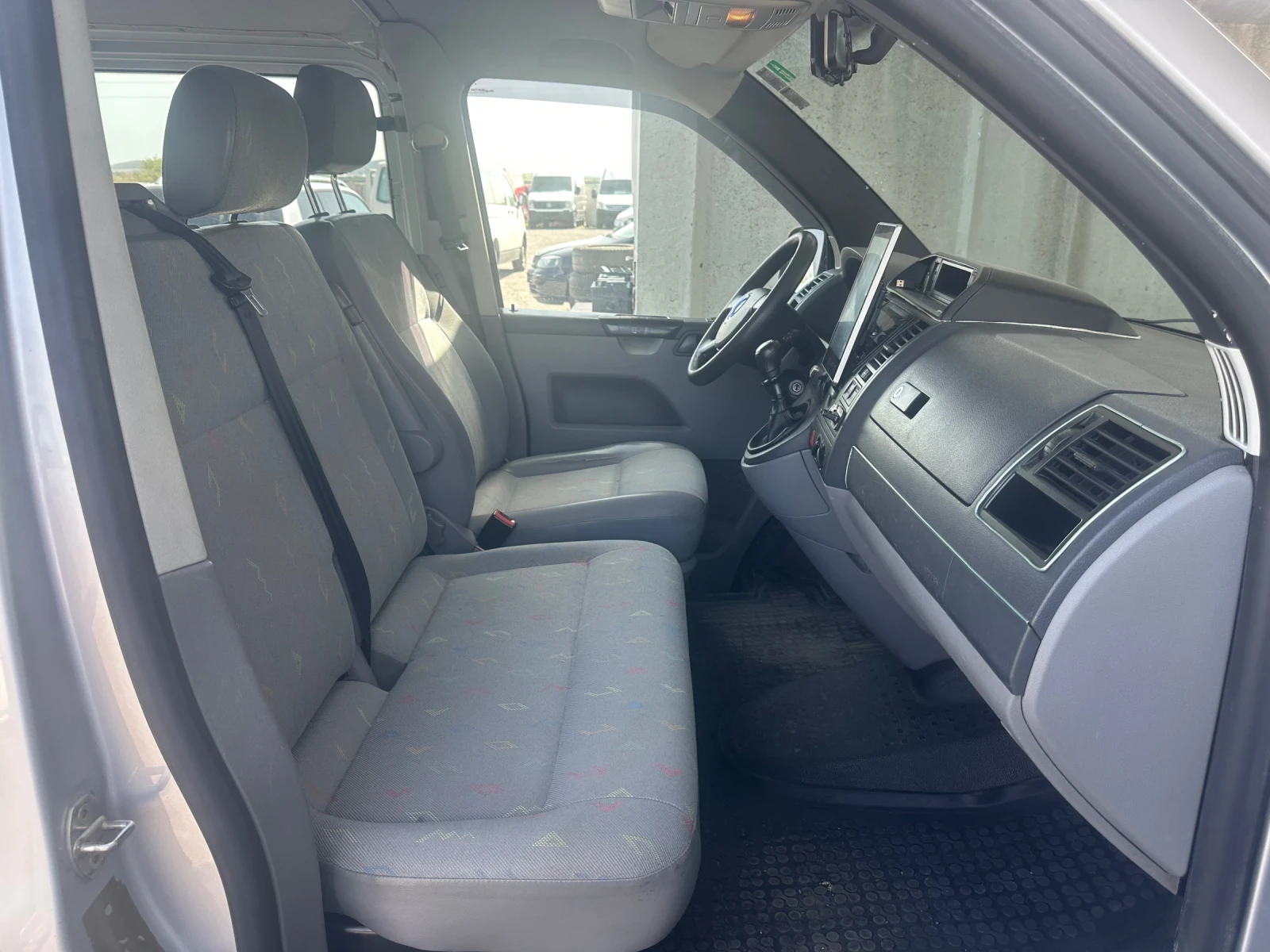 VW T5 CARAVELLE* ДЪЛГА БАЗА* * 9-МЕСТЕН - изображение 10