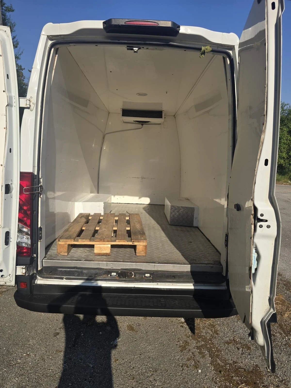 Iveco Daily 35-180 HI-MATIK ХЛАДИЛЕН - изображение 10