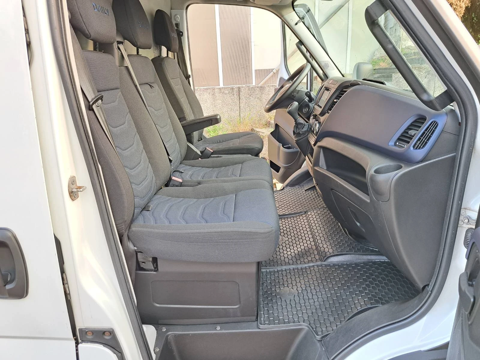 Iveco Daily 35-180 HI-MATIK ХЛАДИЛЕН - изображение 6