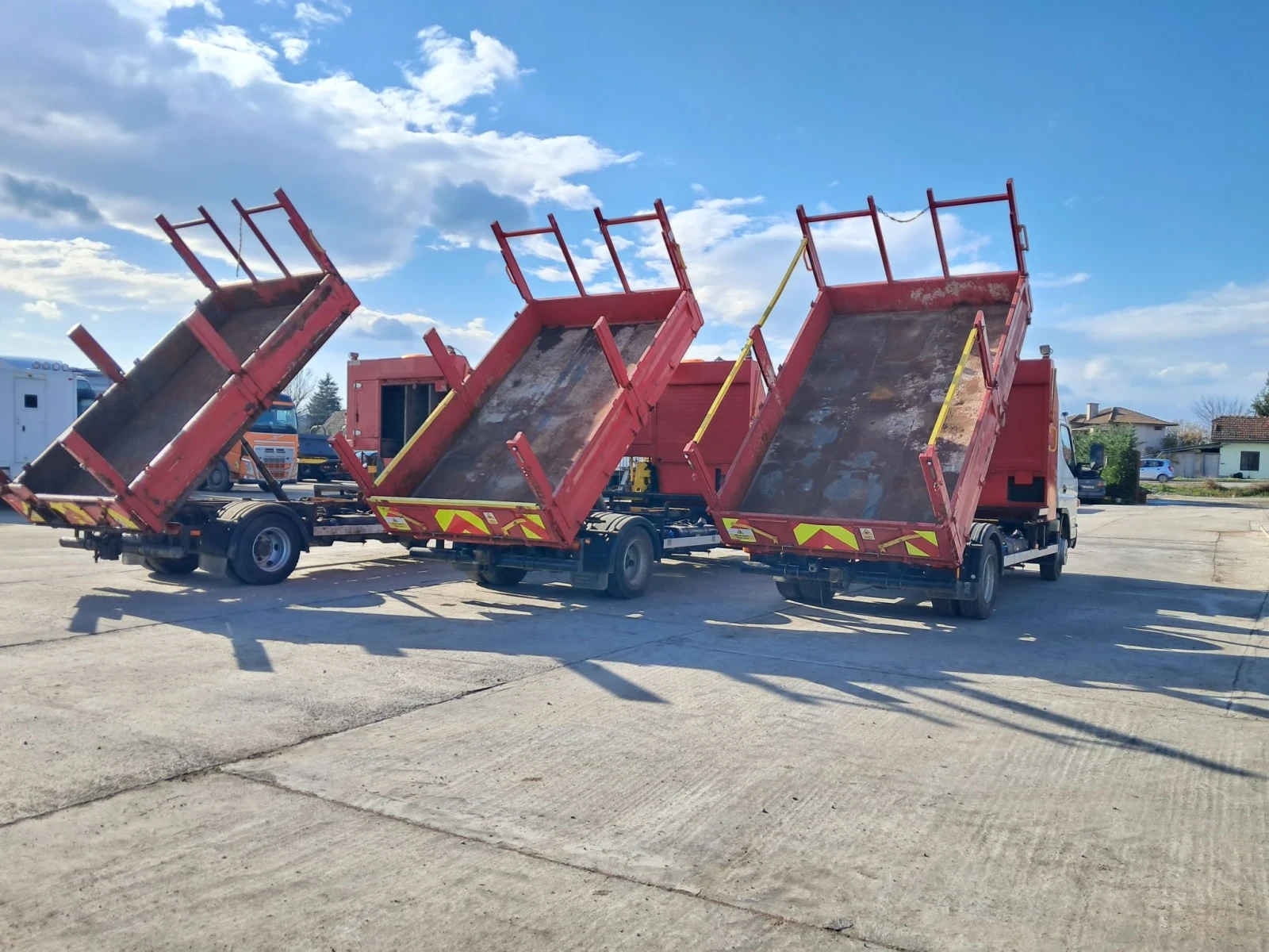 Mitsubishi Canter Самосвал, снимка 5 - Бусове и автобуси - 56649573