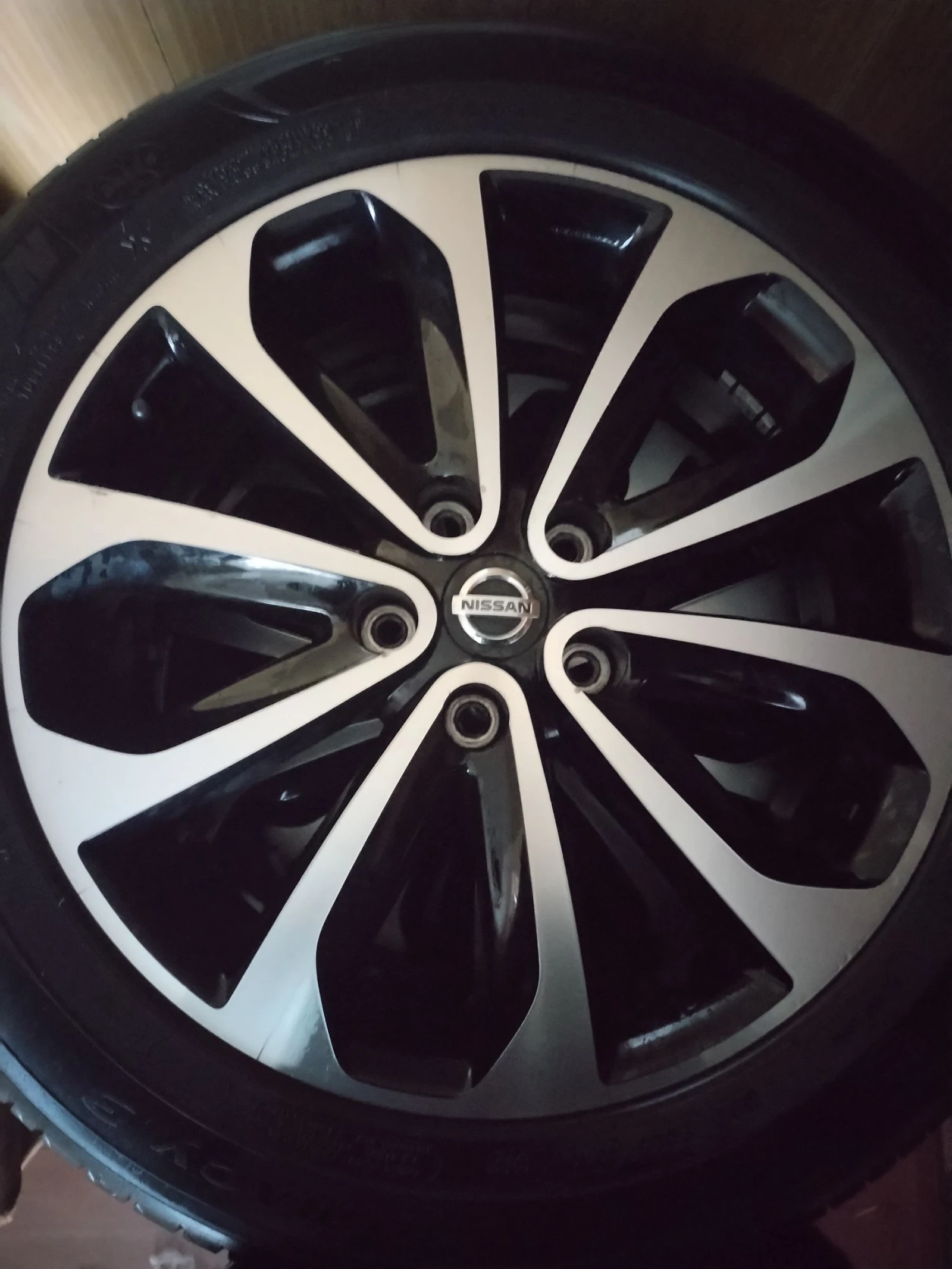 Гуми с джанти Michelin 235/55R18