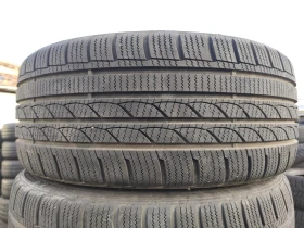 Гуми Зимни 205/45R16, снимка 1 - Гуми и джанти - 48735975