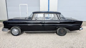 Mercedes-Benz 220 B W111, снимка 8