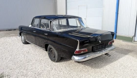 Mercedes-Benz 220 B W111, снимка 6