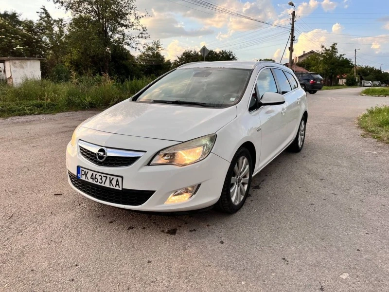 Opel Astra 1.7 CDTI 125кс. Cosmo, снимка 10 - Автомобили и джипове - 46983406