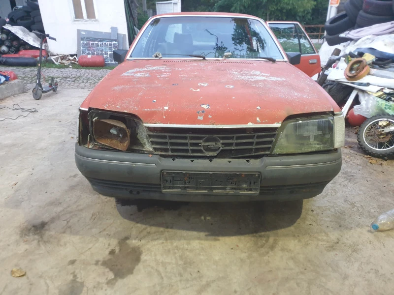 Opel Senator, снимка 1 - Автомобили и джипове - 47042873