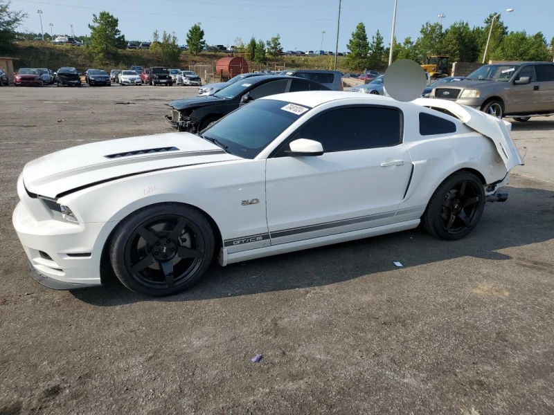 Ford Mustang GT, снимка 1 - Автомобили и джипове - 47384118