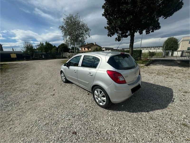 Opel Corsa 1.2i klima , снимка 4 - Автомобили и джипове - 47836388