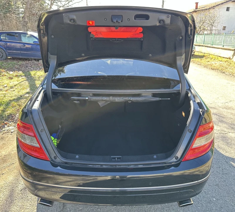 Mercedes-Benz C 320 7G - Tronic, CAMERA , снимка 6 - Автомобили и джипове - 48757067