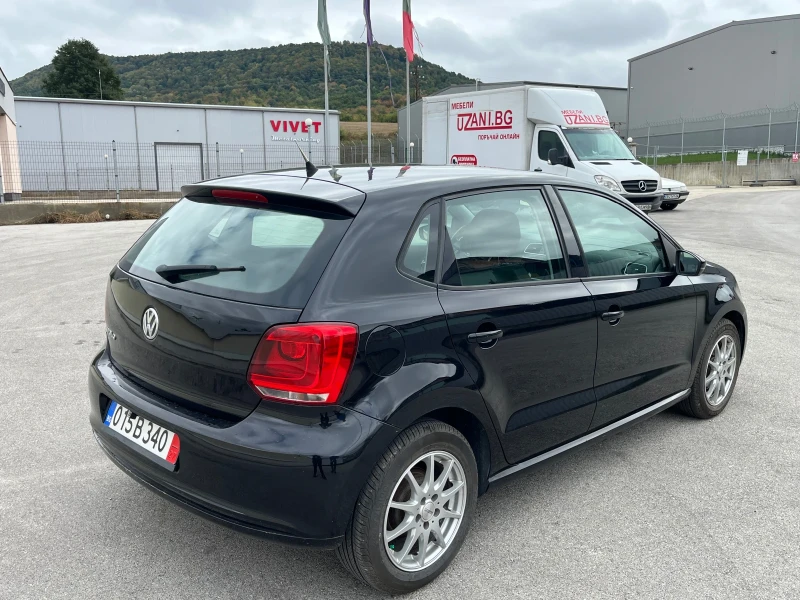 VW Polo 1.2i 70k.c. * Kamera * Bluetooth * AC, снимка 5 - Автомобили и джипове - 52045097