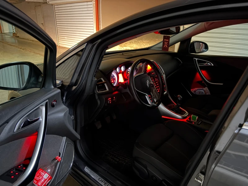 Opel Astra 1.7, снимка 10 - Автомобили и джипове - 52416188