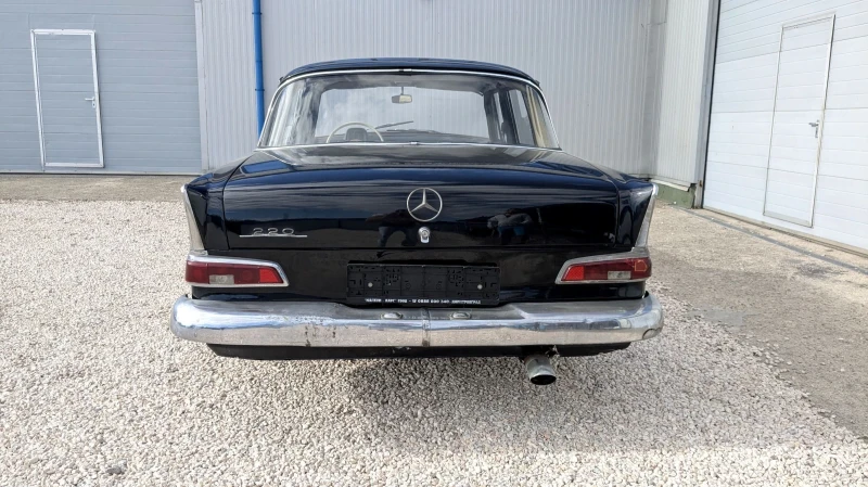 Mercedes-Benz 220 S W111, снимка 5 - Автомобили и джипове - 52436246