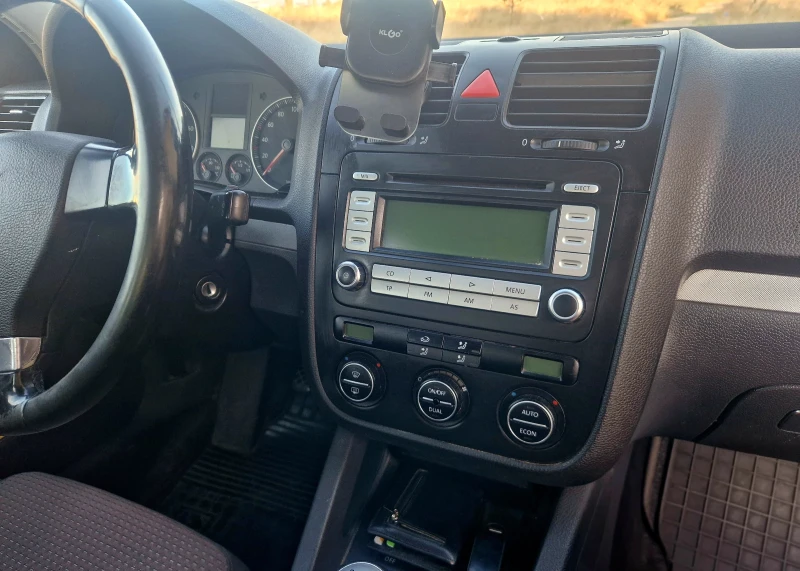 VW Golf 1.4 , снимка 7 - Автомобили и джипове - 53055977