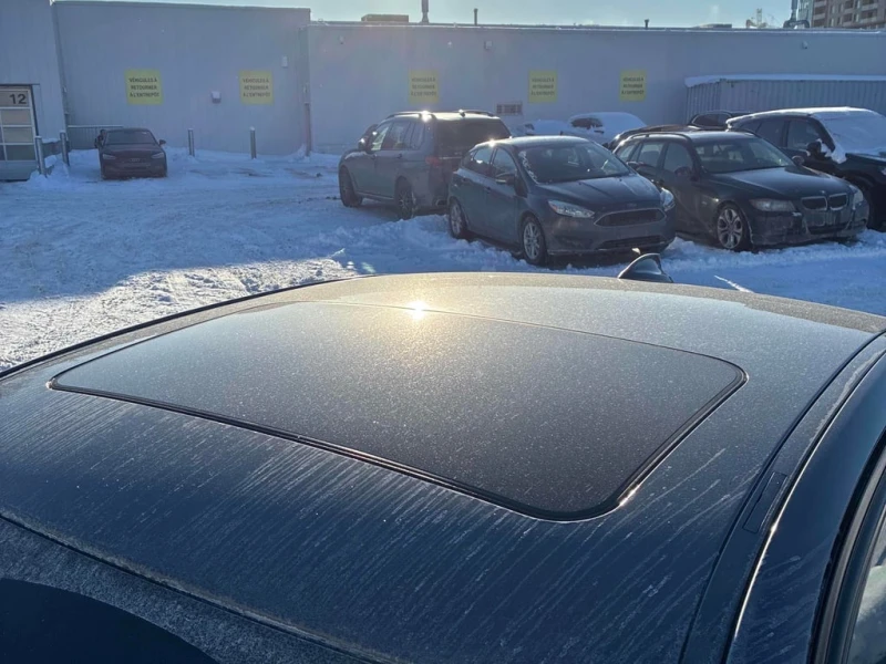 BMW 330 * 330i xDrive * CARFAX * ЦЕНА ДО БГ, снимка 11 - Автомобили и джипове - 53282501