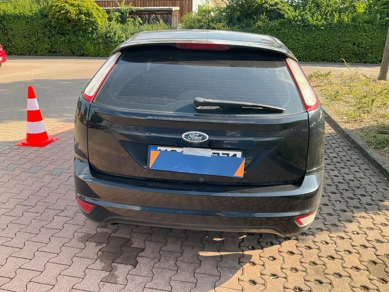 Ford Focus 1.6 Ti-VCT Sport, снимка 3 - Автомобили и джипове - 47087111