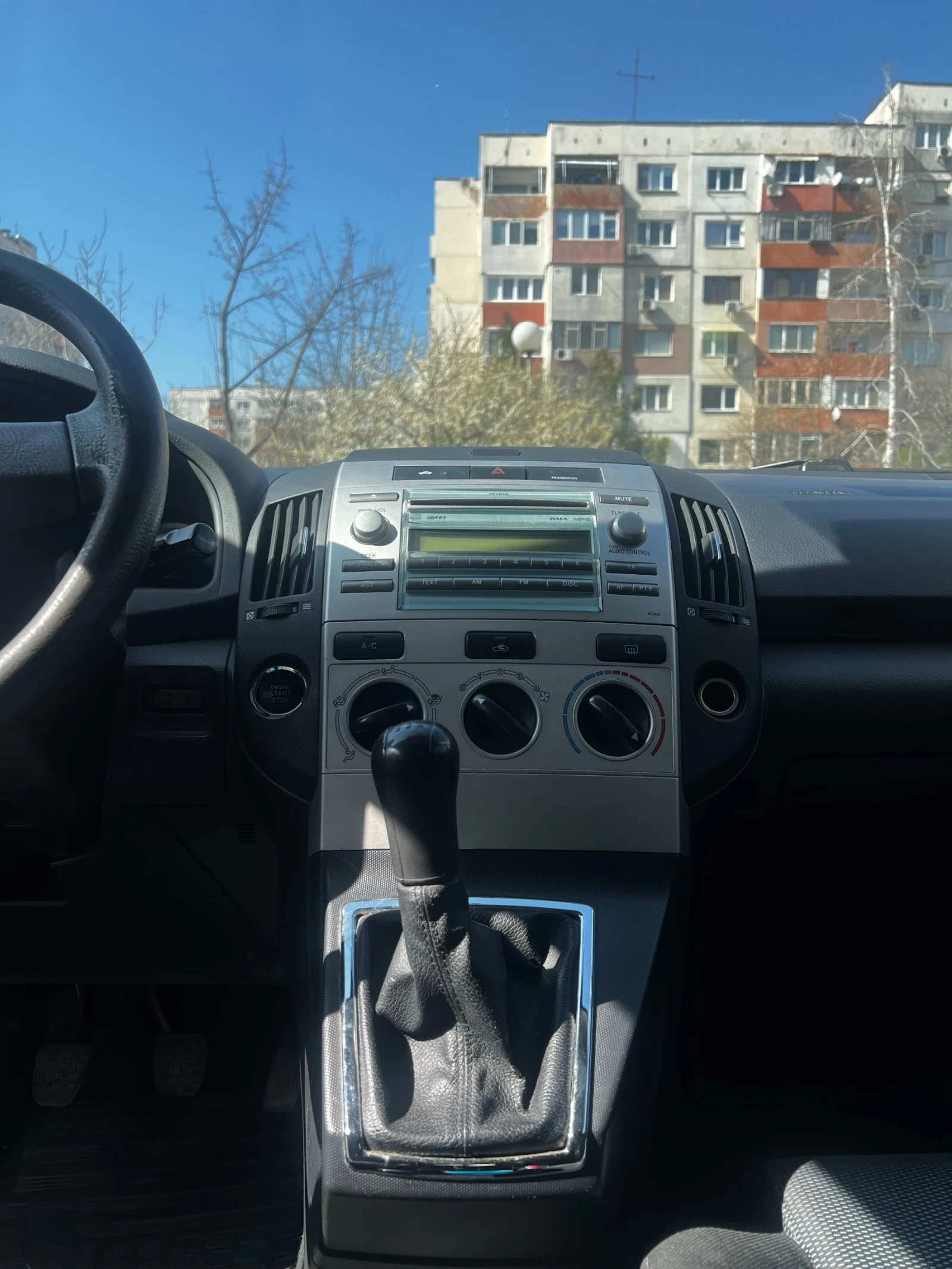 Toyota Corolla verso 1.6VVTI - изображение 4