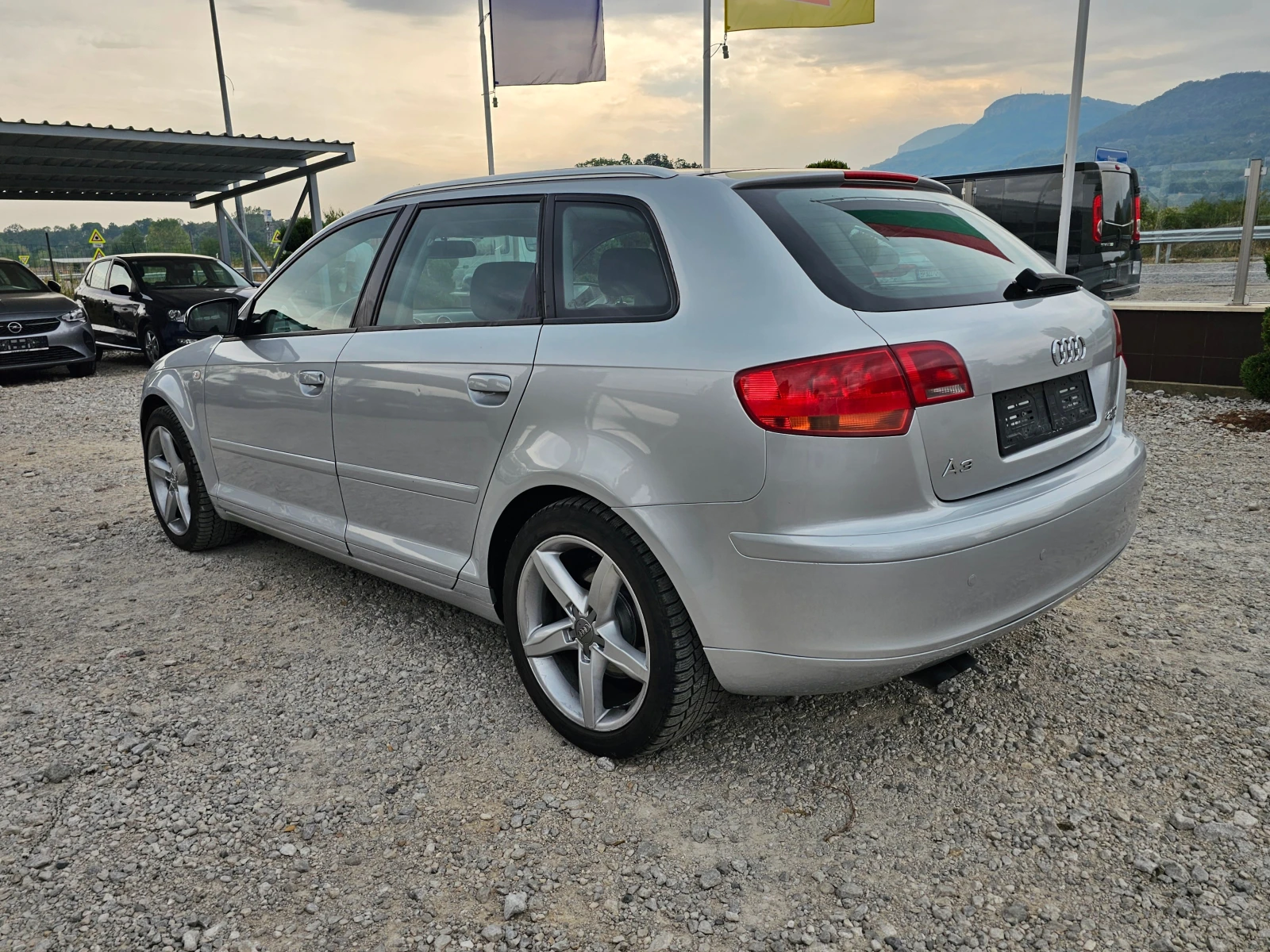 Audi A3 2.0TDI QUATTRO  - изображение 3