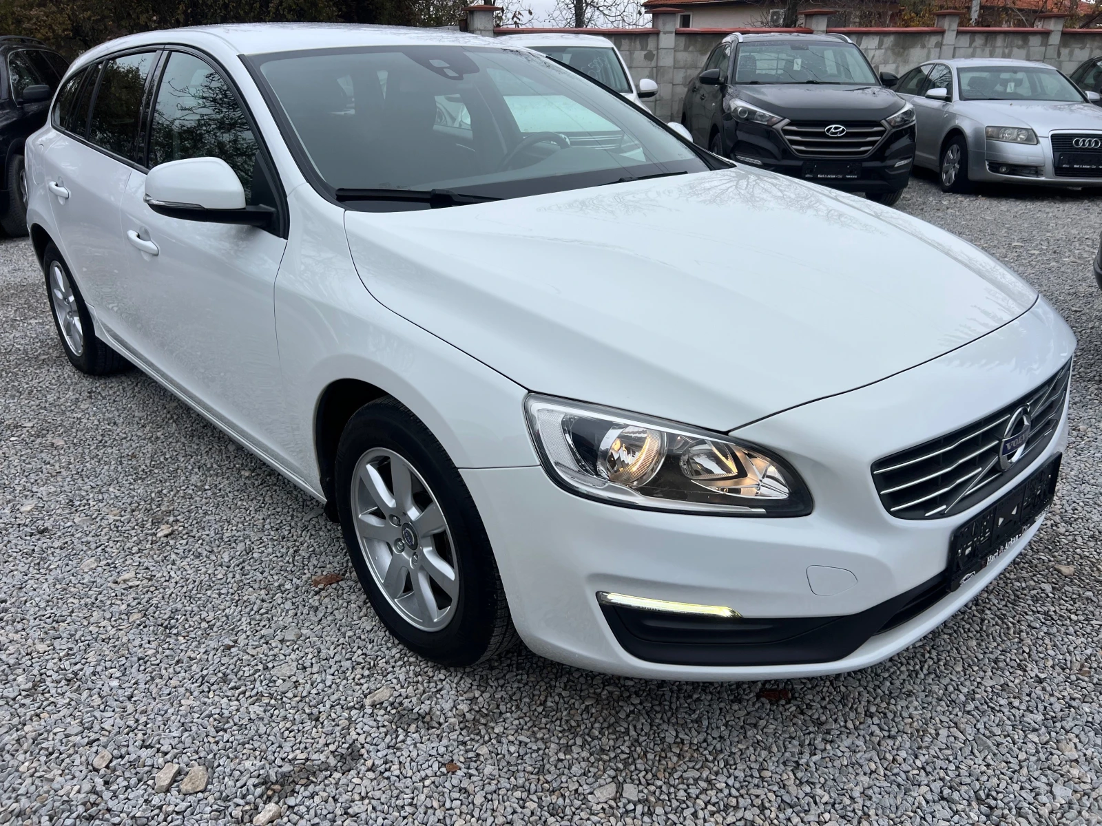 Volvo V60 1.6D2-FACE-ЕВРО 5В-НАВИГАЦИЯ-6 СКОРОСТИ - изображение 8