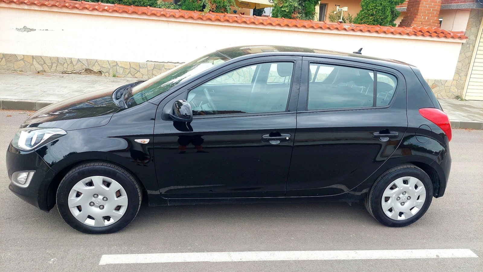 Hyundai I20 1.4CRDI FACELIFT - изображение 2