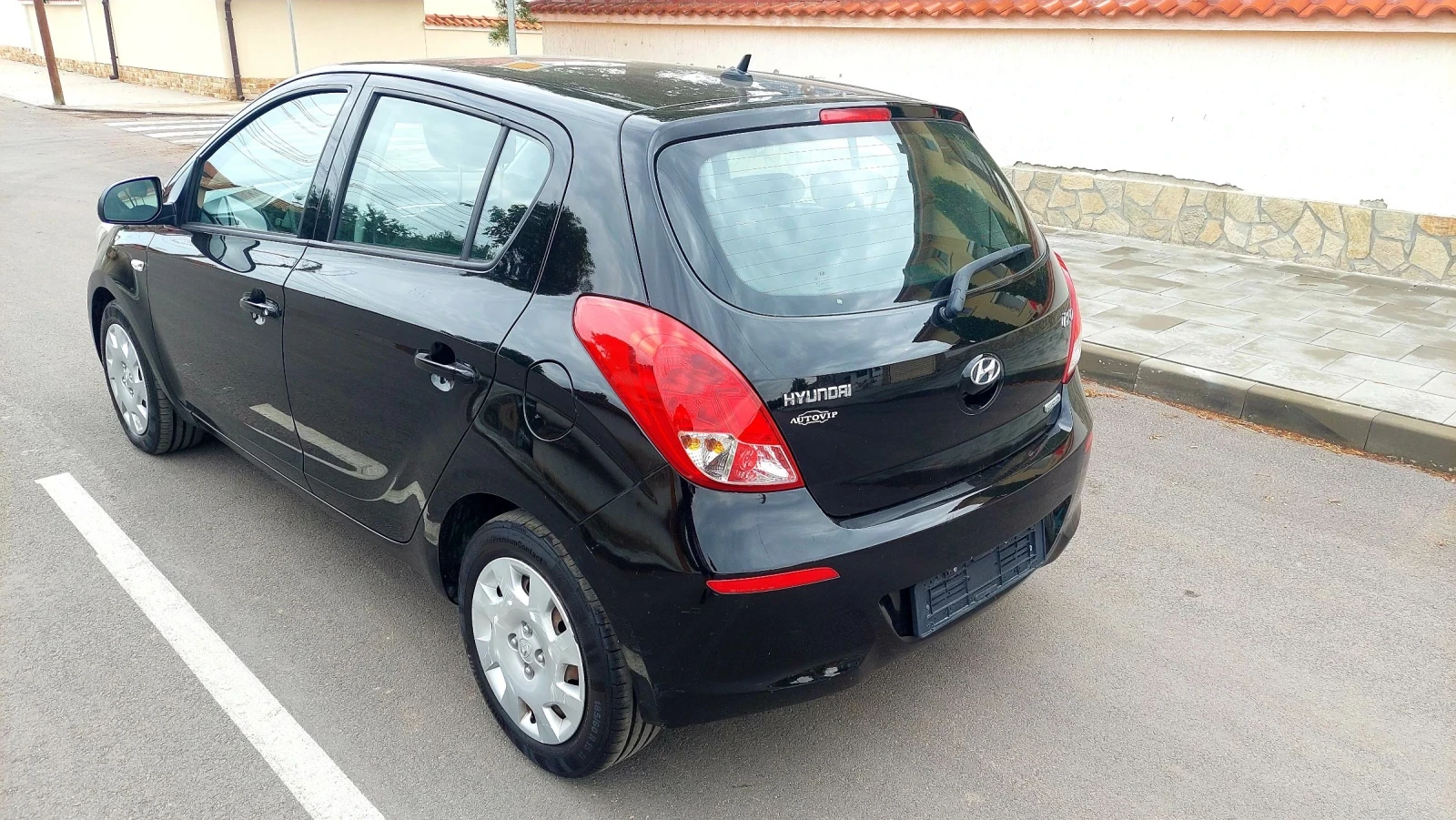 Hyundai I20 1.4CRDI FACELIFT - изображение 3